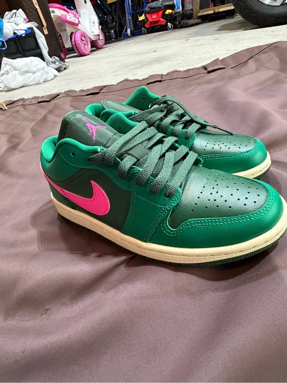 Jordan vibrant green